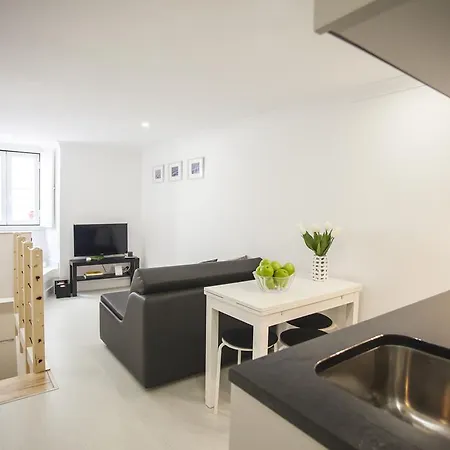 Light Of I * Лісабон